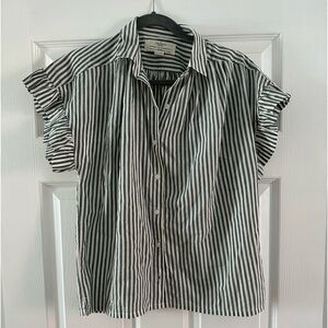 Summer ruffle sleeve button down shirt